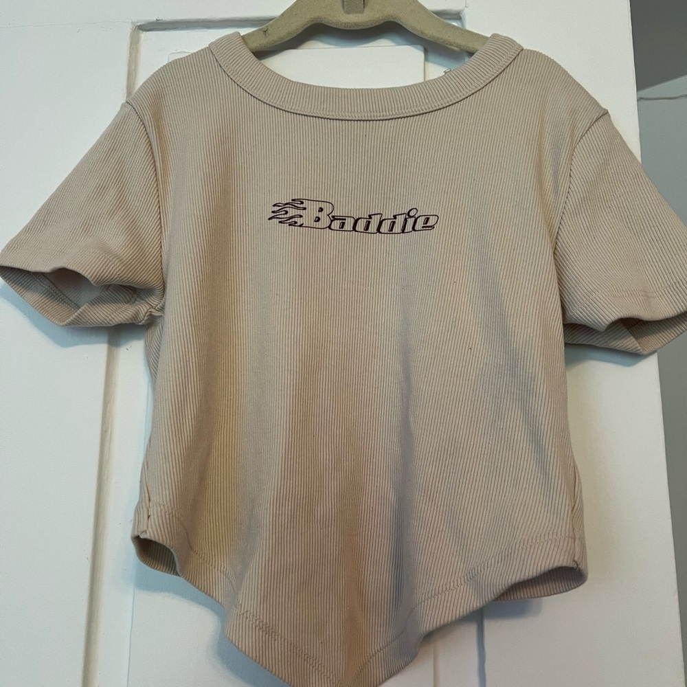 Forever 21 Women’s  Beige Baddie Tee